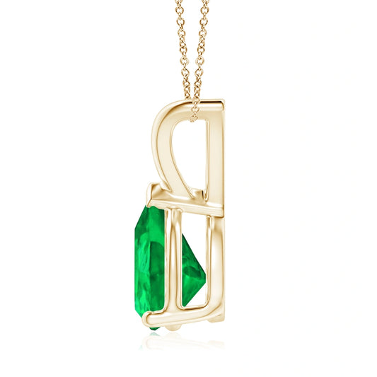 Pear Emerald Solitaire Natural Diamond Necklace