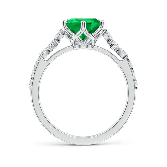 Pear shaped Emerald Natural Diamond Ring